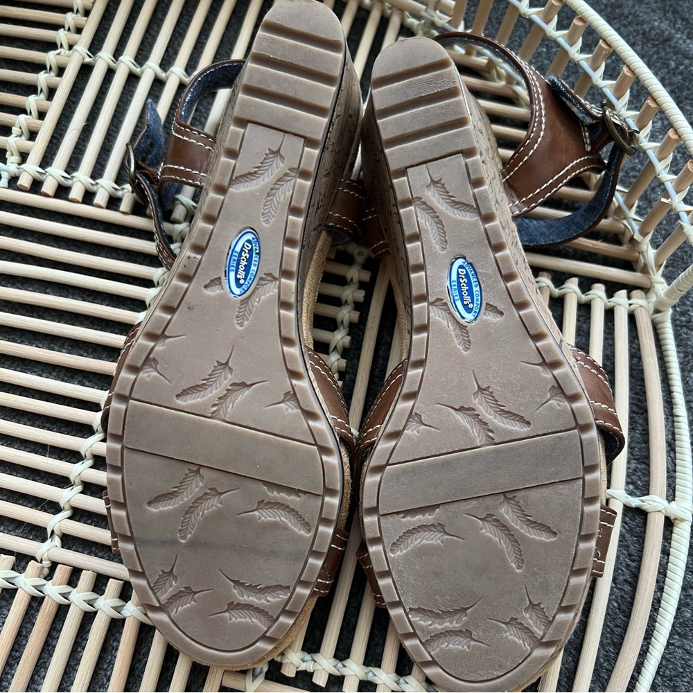 Dr Scholl’s Brown Wedge Sandals Sz 9.5 - Picture 9 of 10